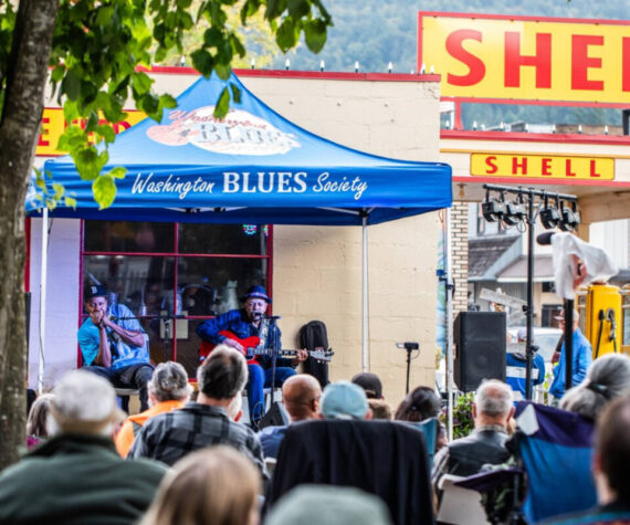 The Gas Station Blues series is held outside the Historic Shell Station on Front Street in Downtown Issaquah. Photo courtesy of Downtown Issaquah Association.
The Gas Station Blues series is held outside the Historic Shell Station on Front Street in Downtown Issaquah. Photo courtesy of Downtown Issaquah Association.